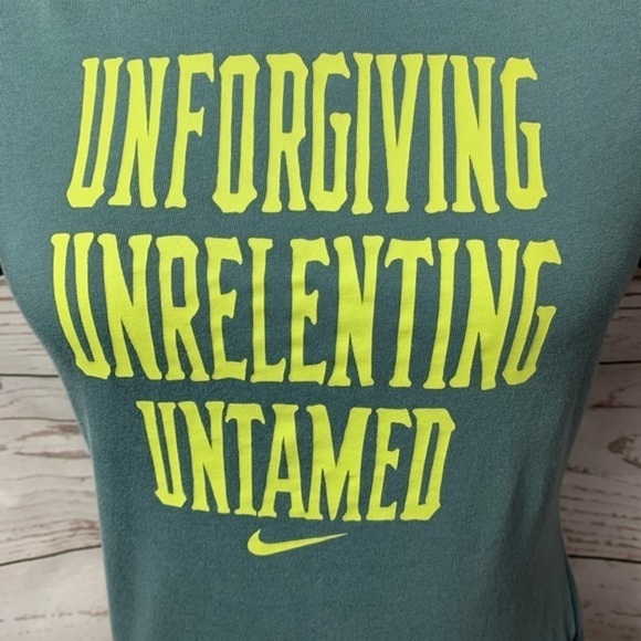 Nike Dri Fit Unforgiving Unrelenting Untamed Tee - Picture 3 of 7